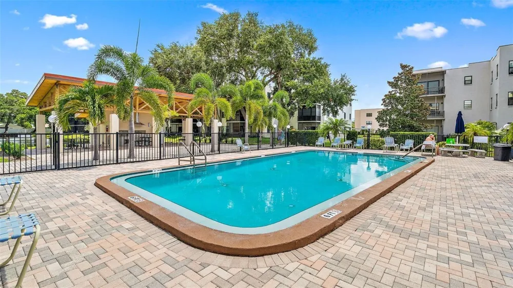 8174 TERRACE GARDEN DRIVE #507 St Petersburg, FL 33709