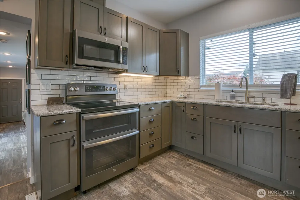 218 B STREET Cosmopolis, WA 98537