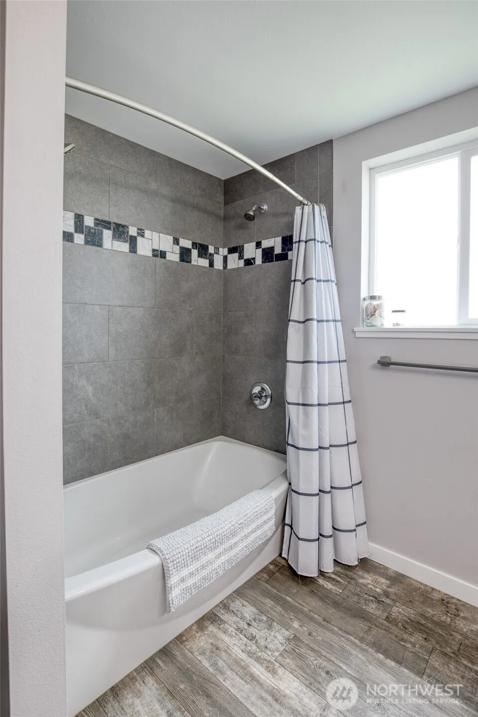 218 B STREET Cosmopolis, WA 98537
