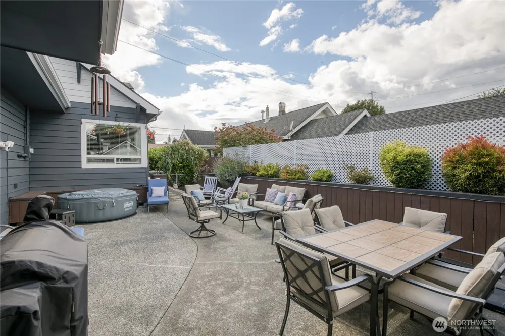 218 B STREET Cosmopolis, WA 98537