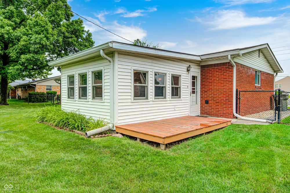 8027 E Troy Avenue Indianapolis, IN 46239