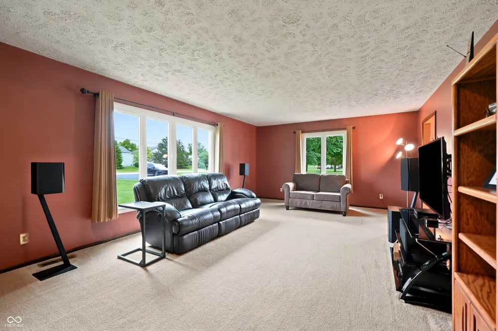 8027 E Troy Avenue Indianapolis, IN 46239