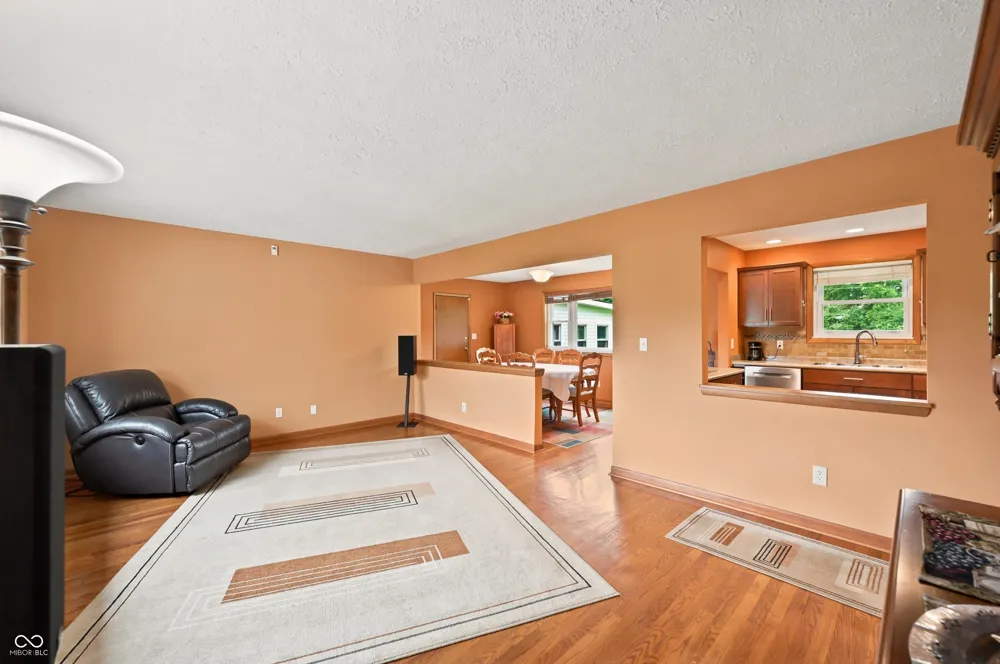 8027 E Troy Avenue Indianapolis, IN 46239