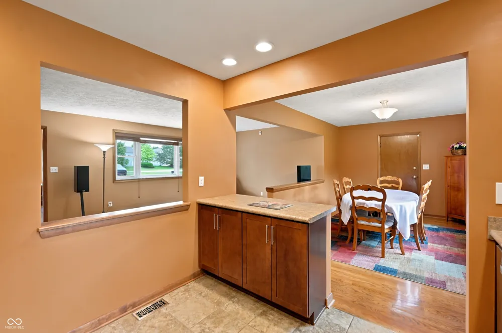 8027 E Troy Avenue Indianapolis, IN 46239