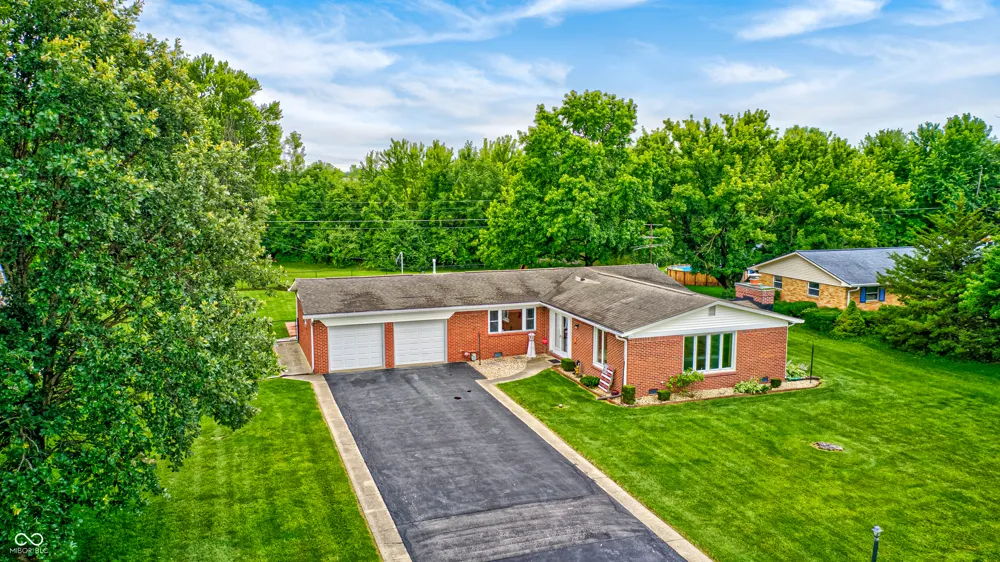 8027 E Troy Avenue Indianapolis, IN 46239