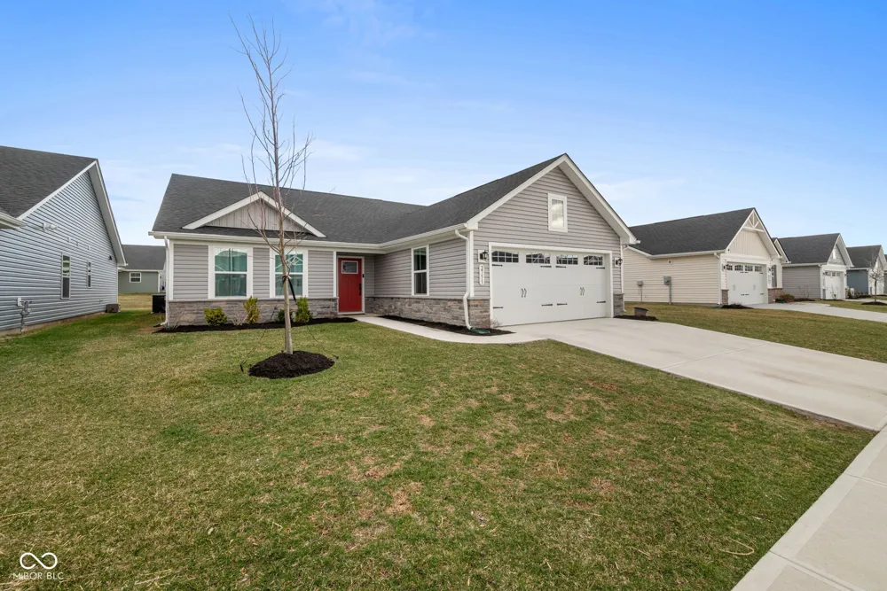 2751 Sand Hollow Drive Lebanon, IN 46052