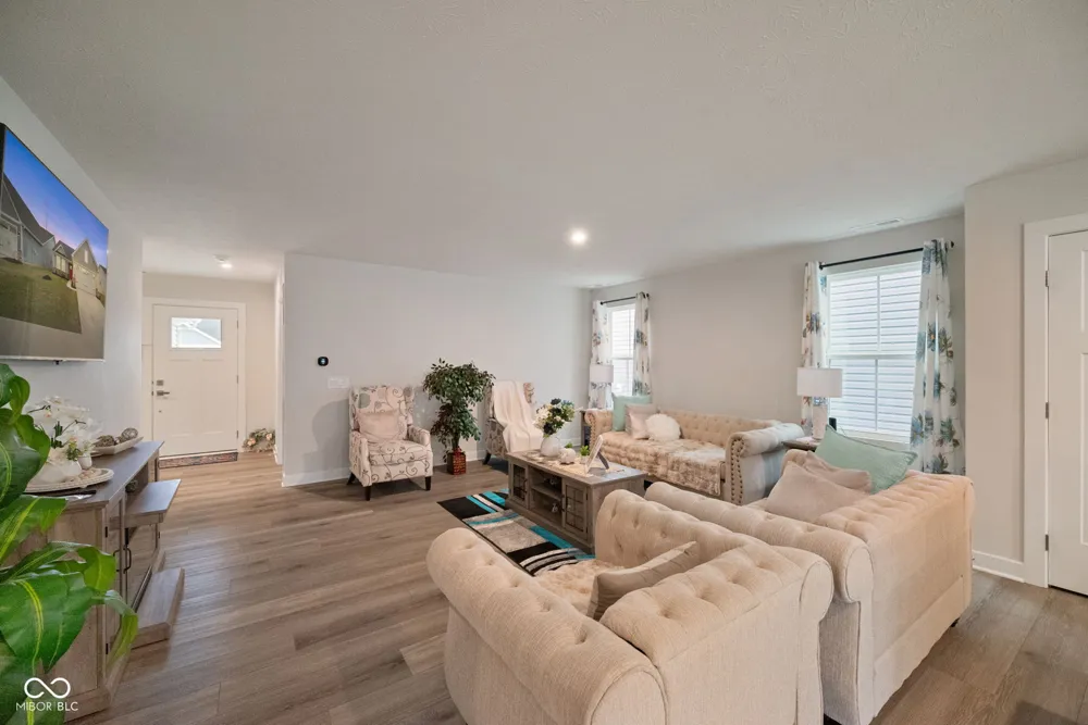 2751 Sand Hollow Drive Lebanon, IN 46052
