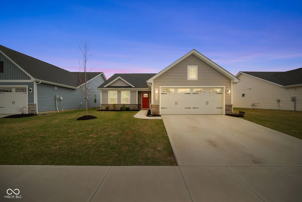 2751 Sand Hollow Drive Lebanon, IN 46052