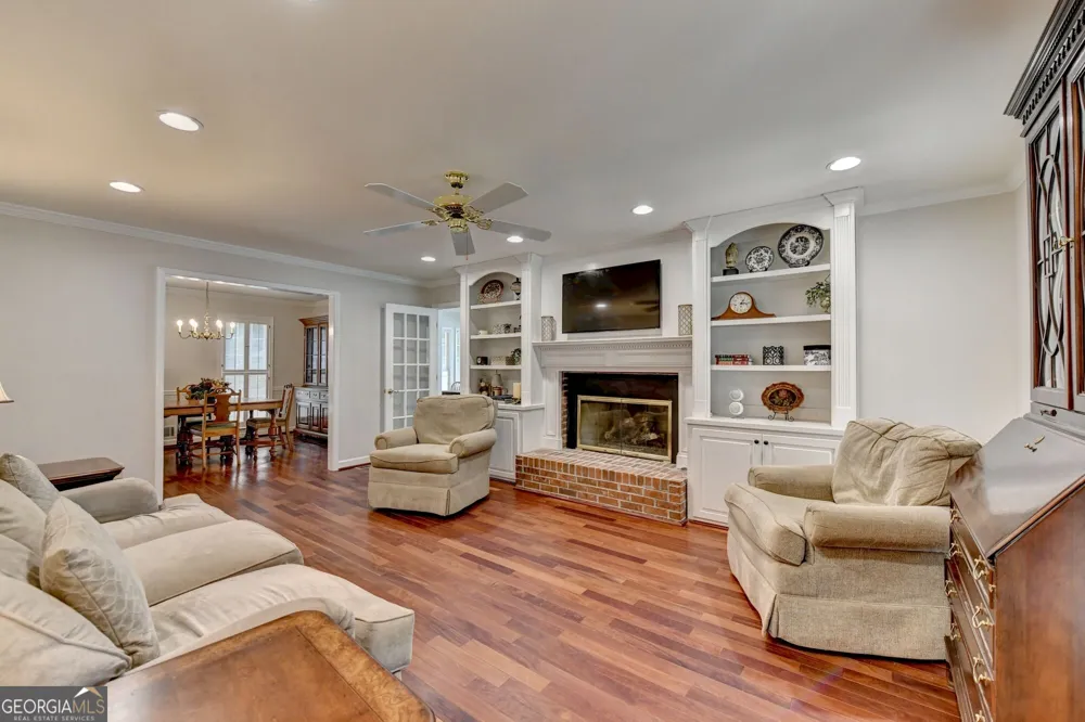 4634 Camber Well LN Suwanee, GA 30024