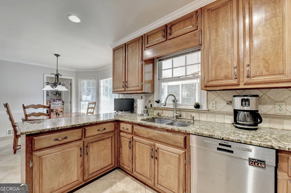 4634 Camber Well LN Suwanee, GA 30024