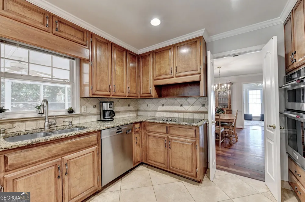4634 Camber Well LN Suwanee, GA 30024