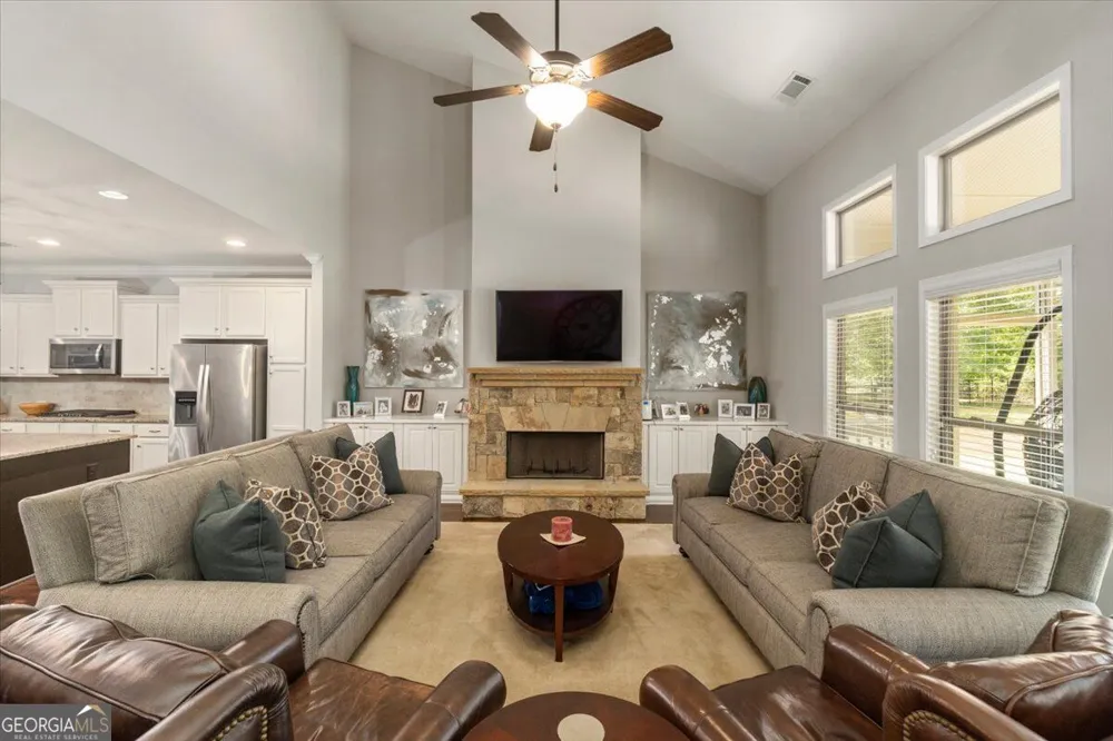 1068 Pebble Creek Way Watkinsville, GA 30677