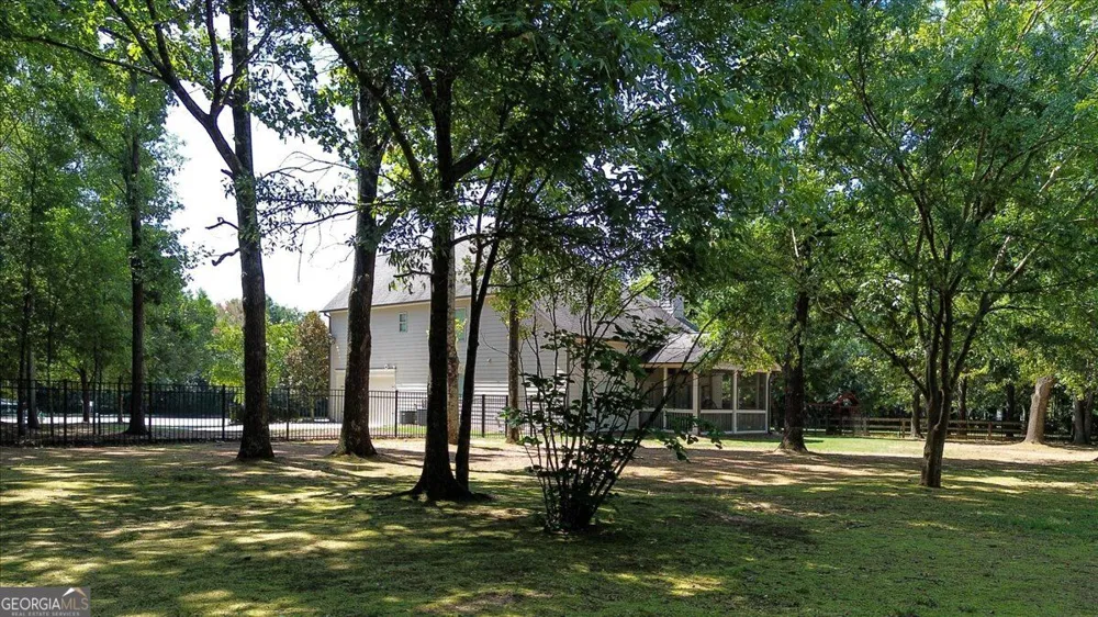 1068 Pebble Creek Way Watkinsville, GA 30677