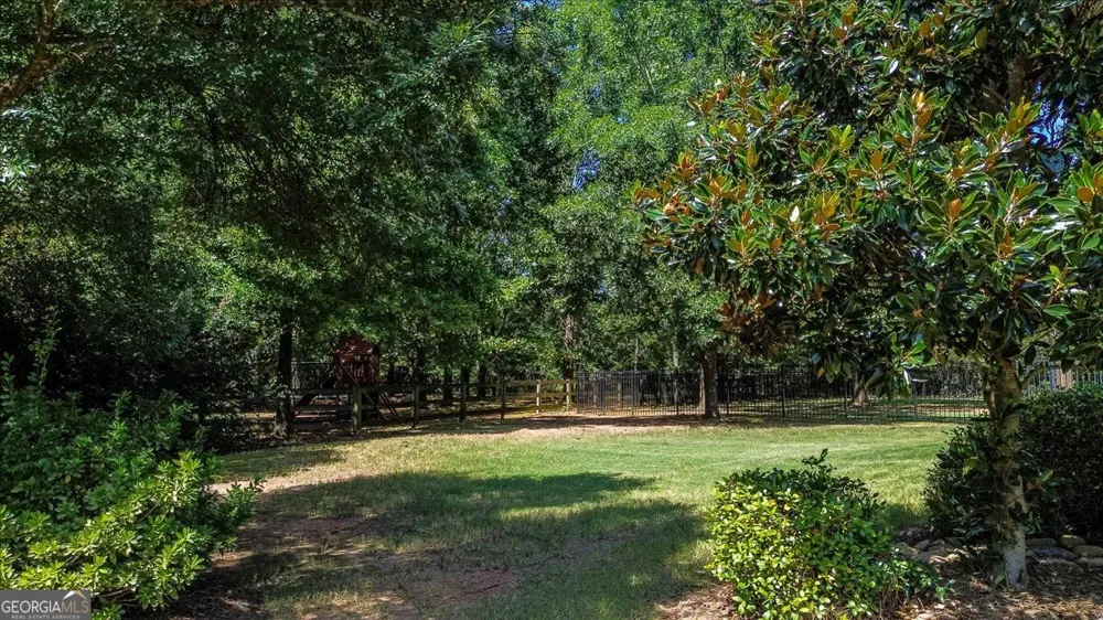 1068 Pebble Creek Way Watkinsville, GA 30677