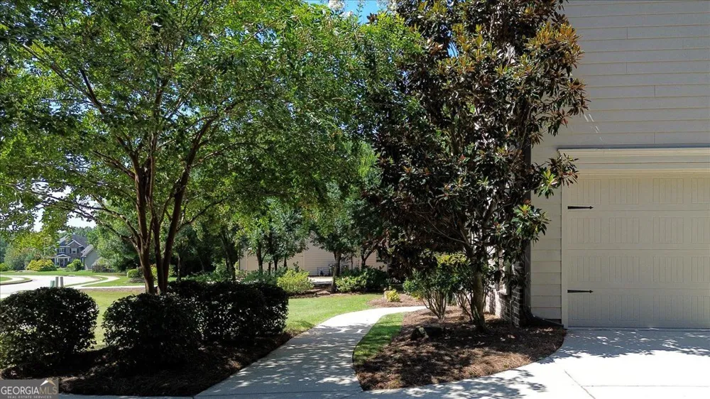 1068 Pebble Creek Way Watkinsville, GA 30677