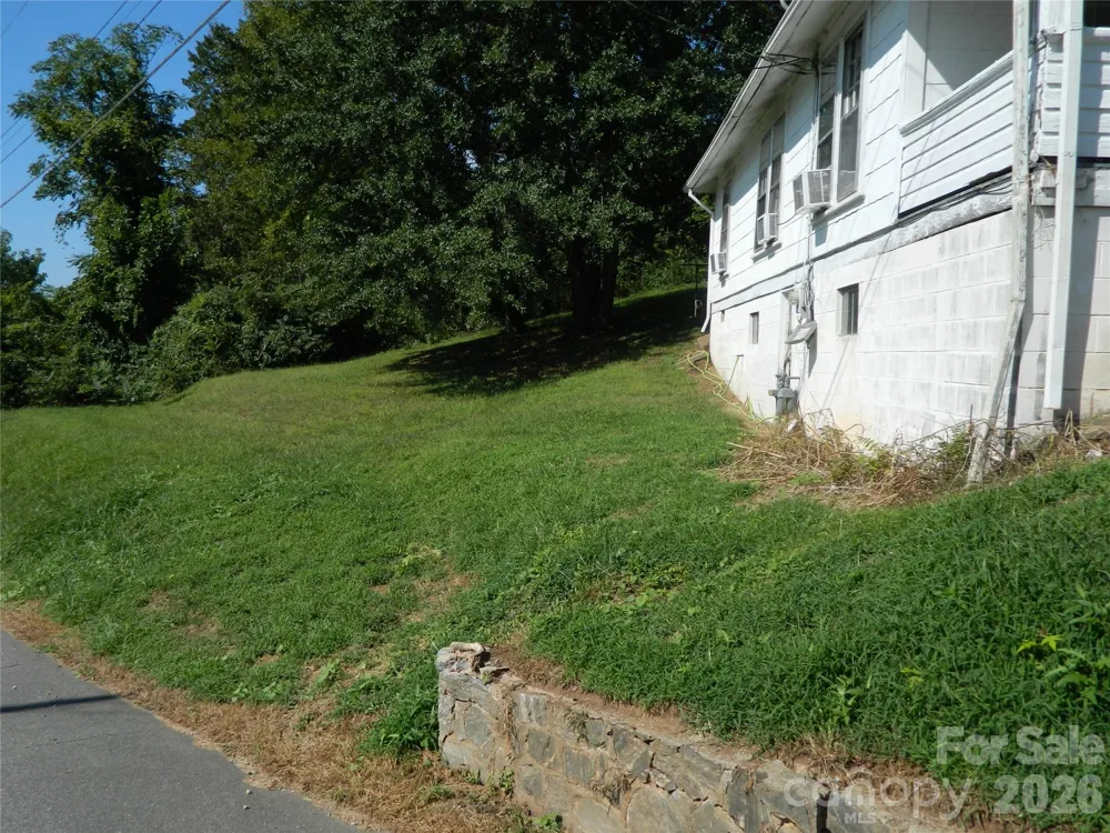 310 Reform Street SW Lenoir, NC 28645