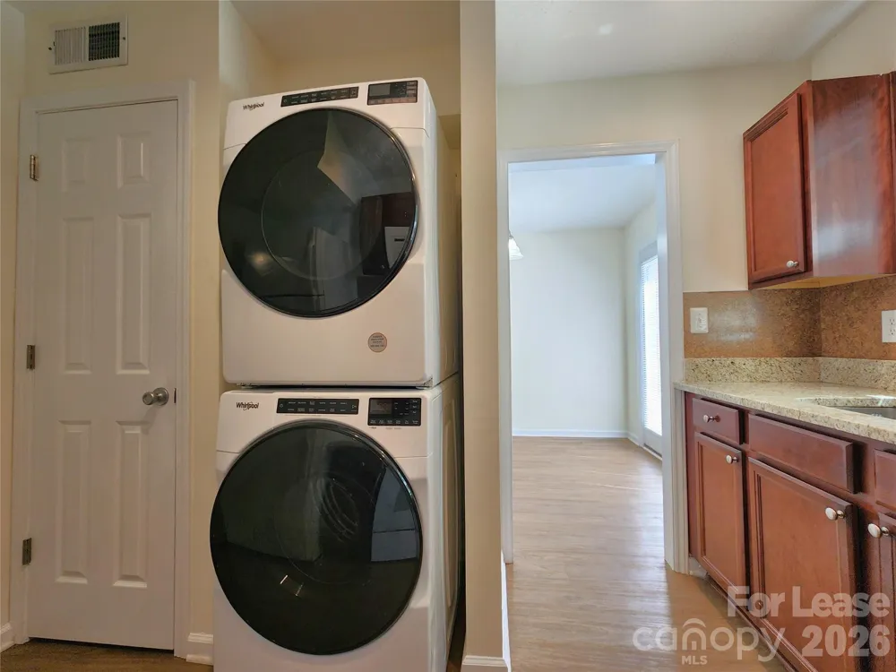 406 E 18th Street Kannapolis, NC 28083