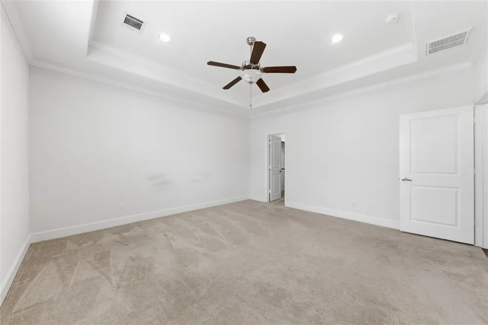 960 W 24th Street Houston, TX 77008