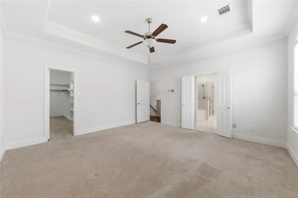 960 W 24th Street Houston, TX 77008