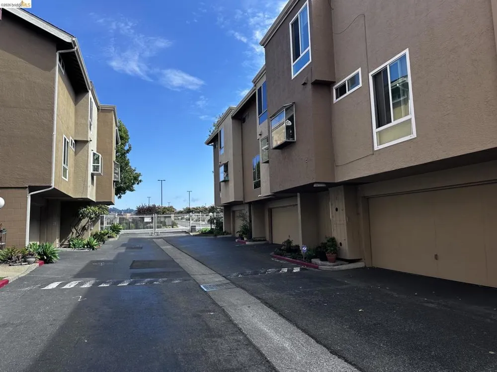 2121 Vale Rd ##50 San Pablo, CA 94806