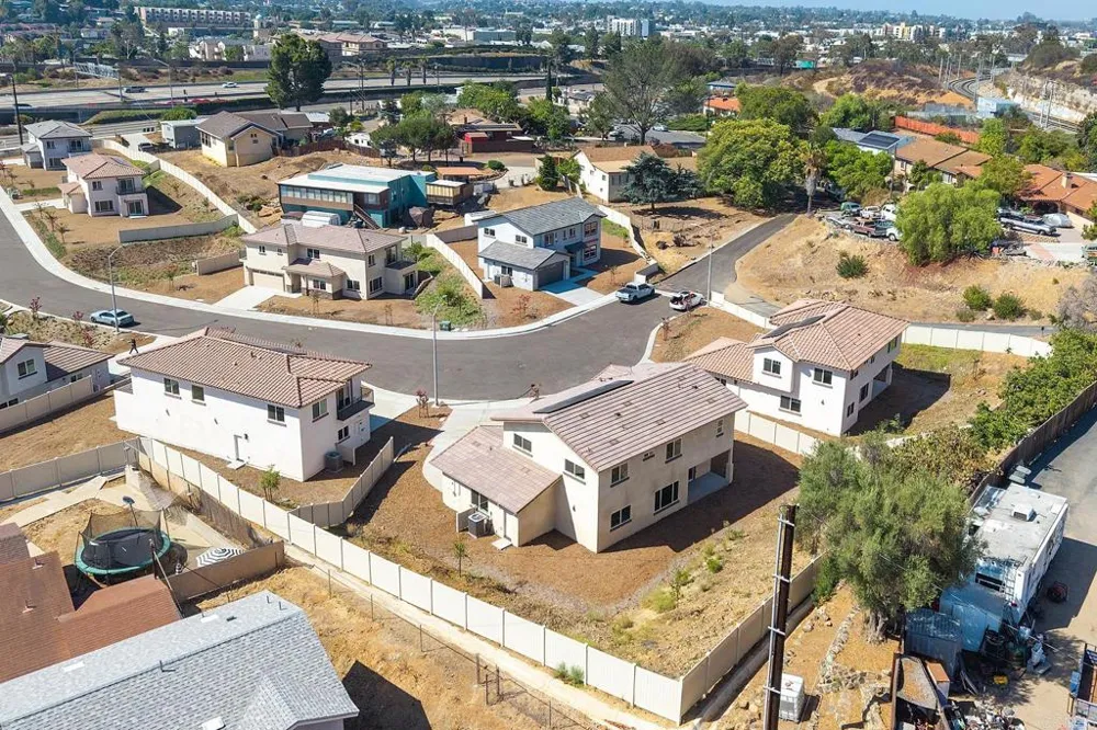 3880 Rojo Tierra Rd La Mesa, CA 91941