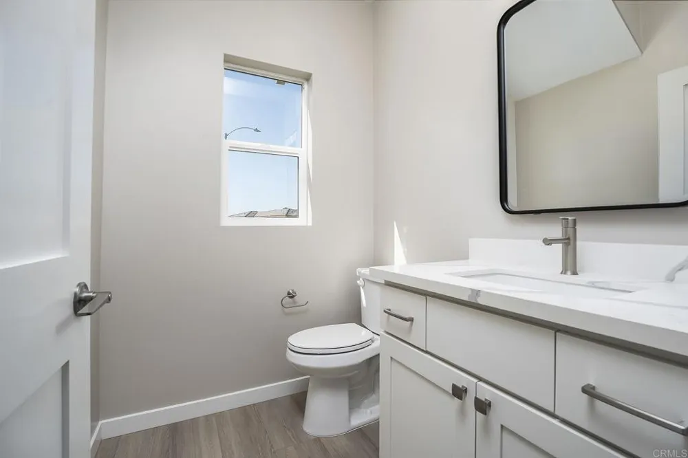 3880 Rojo Tierra Rd La Mesa, CA 91941