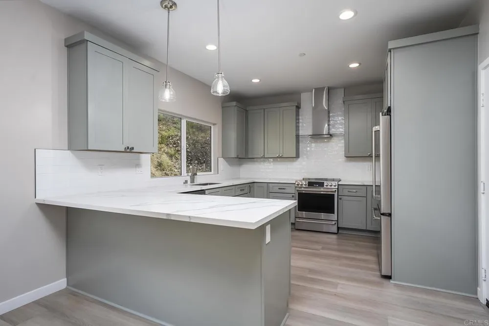 3880 Rojo Tierra Rd La Mesa, CA 91941