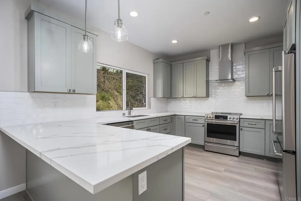 3880 Rojo Tierra Rd La Mesa, CA 91941