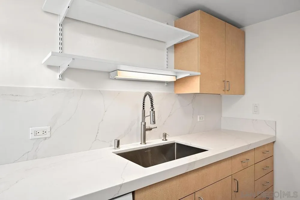 425 W Beech Street #721 San Diego, CA 92101