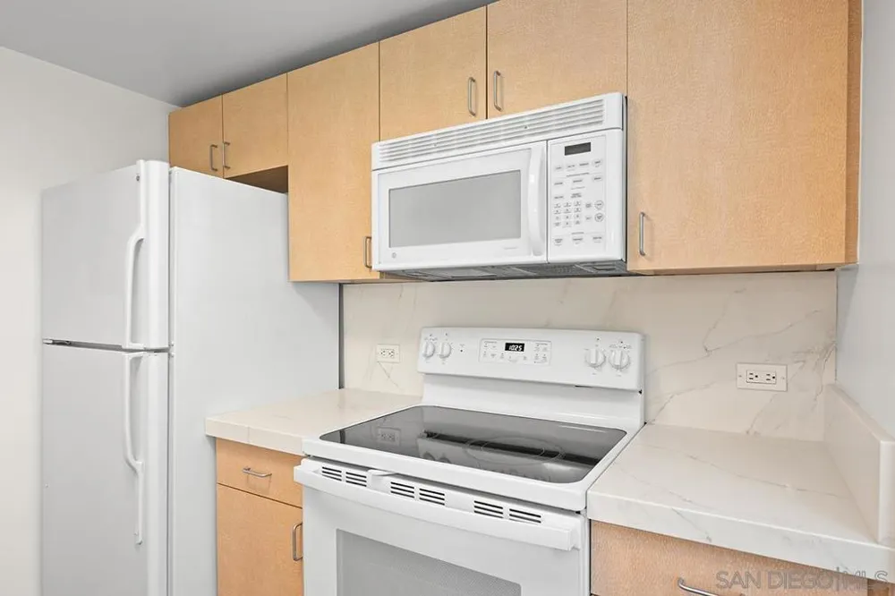 425 W Beech Street #721 San Diego, CA 92101