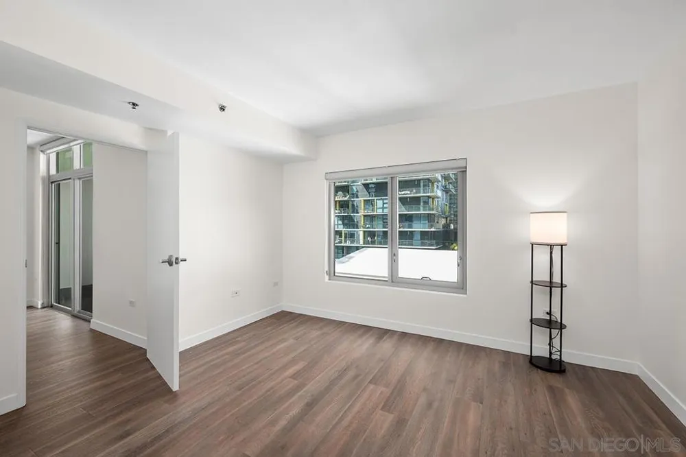 425 W Beech Street #721 San Diego, CA 92101