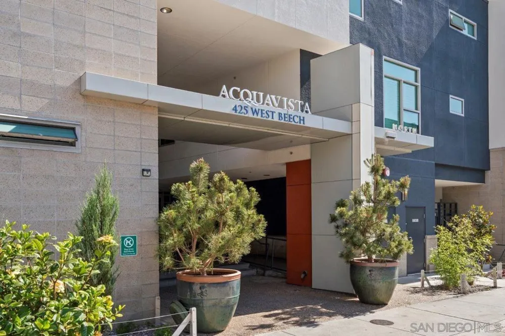 425 W Beech Street #721 San Diego, CA 92101