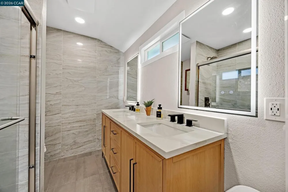 11698 Serra Ct Dublin, CA 94568