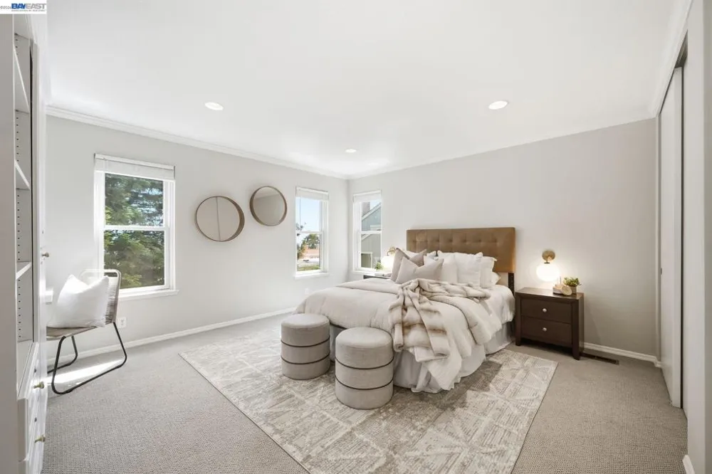 85 Samaria Ln Oakland, CA 94619