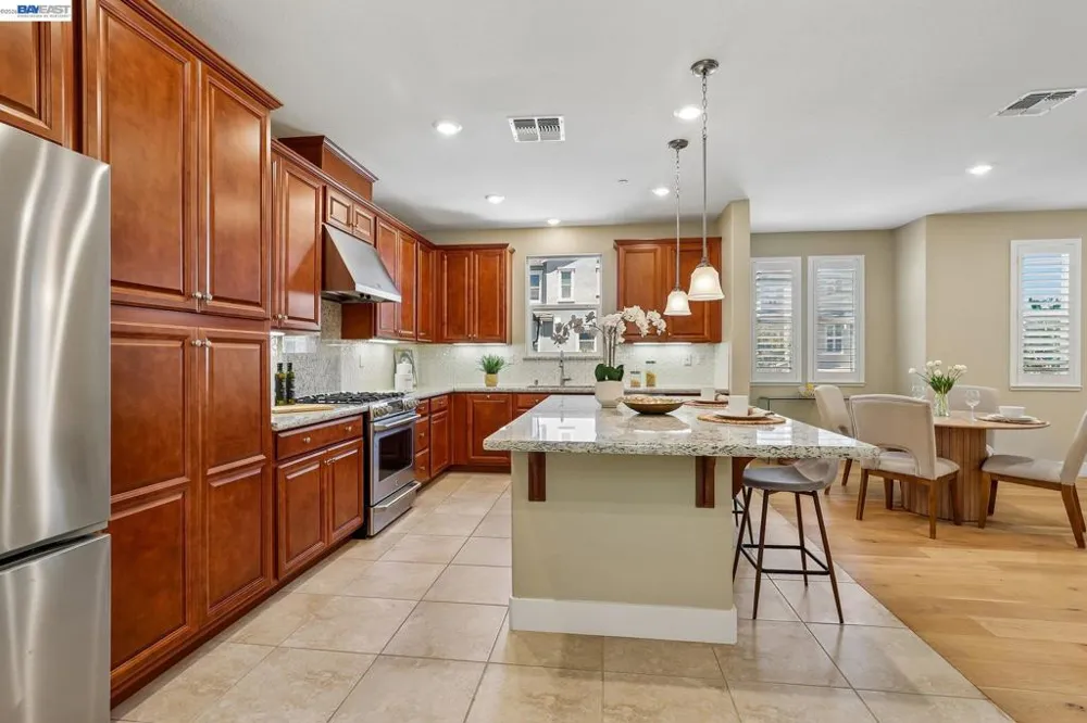 2836 Stringham Way Dublin, CA 94568