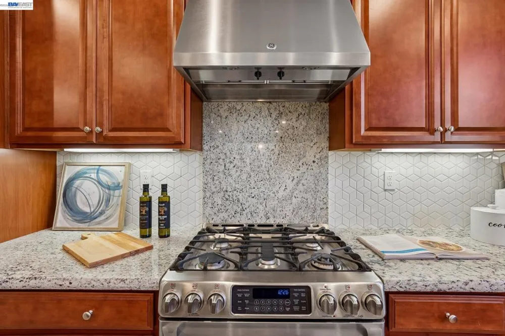 2836 Stringham Way Dublin, CA 94568