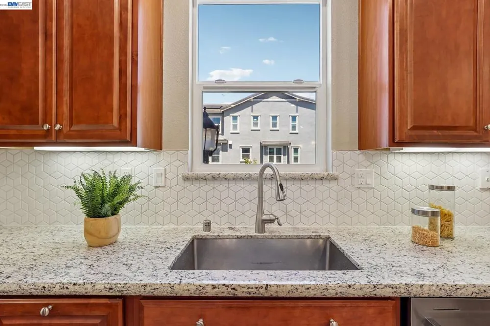 2836 Stringham Way Dublin, CA 94568