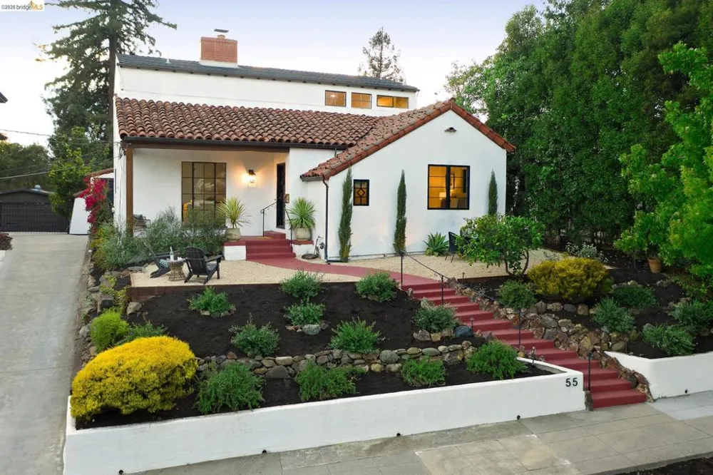 55 Fairview Ave. Piedmont, CA 94610