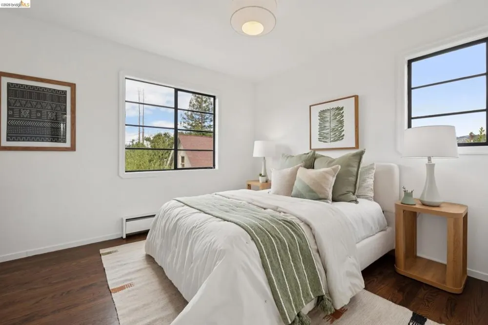 55 Fairview Ave. Piedmont, CA 94610