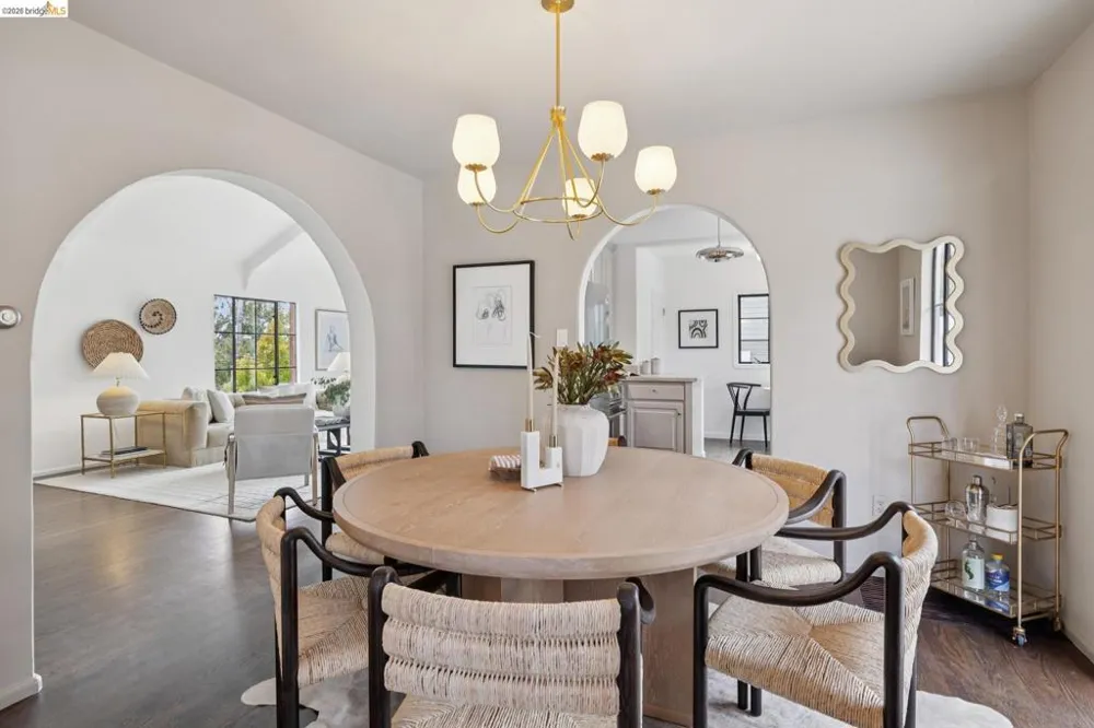 55 Fairview Ave. Piedmont, CA 94610