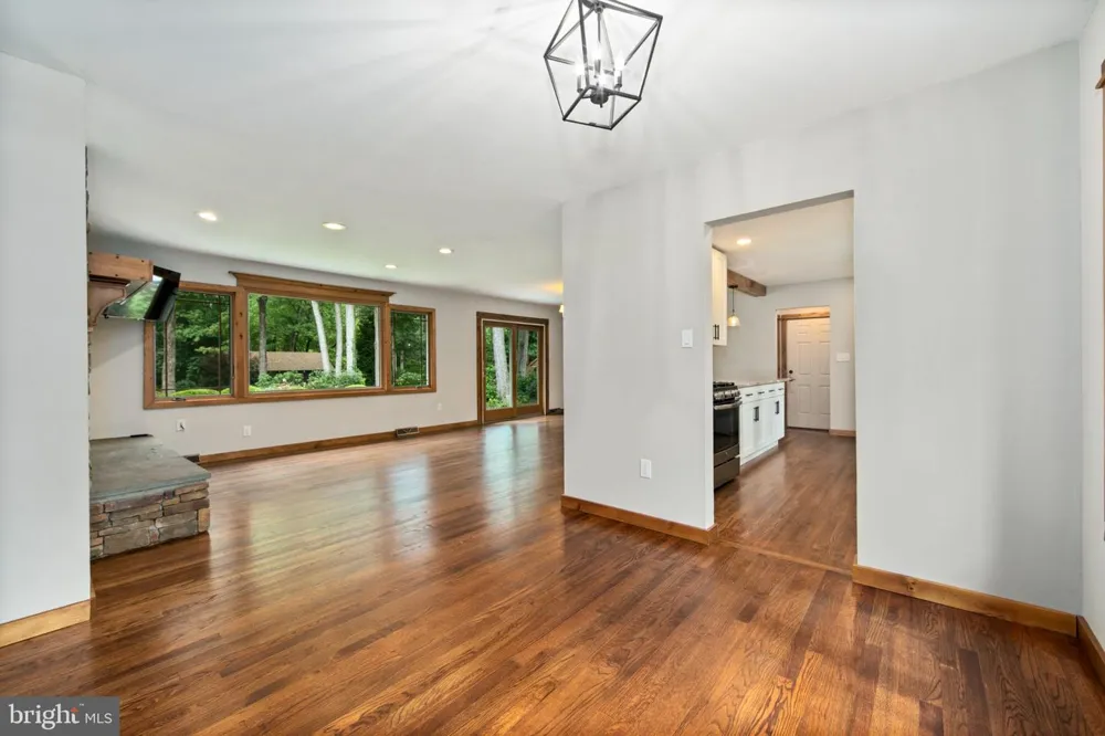 213 RIDGE ROAD Southampton, NJ 08088