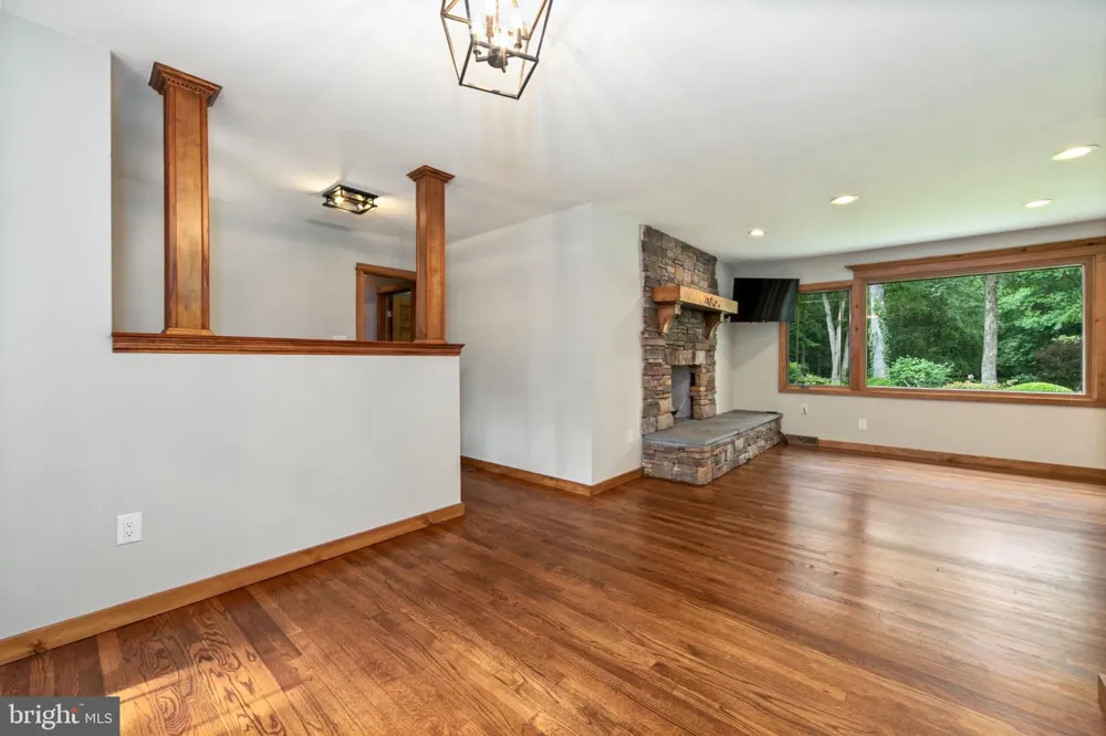 213 RIDGE ROAD Southampton, NJ 08088