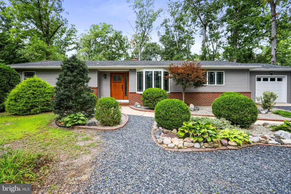 213 RIDGE ROAD Southampton, NJ 08088