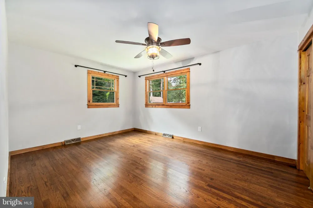213 RIDGE ROAD Southampton, NJ 08088