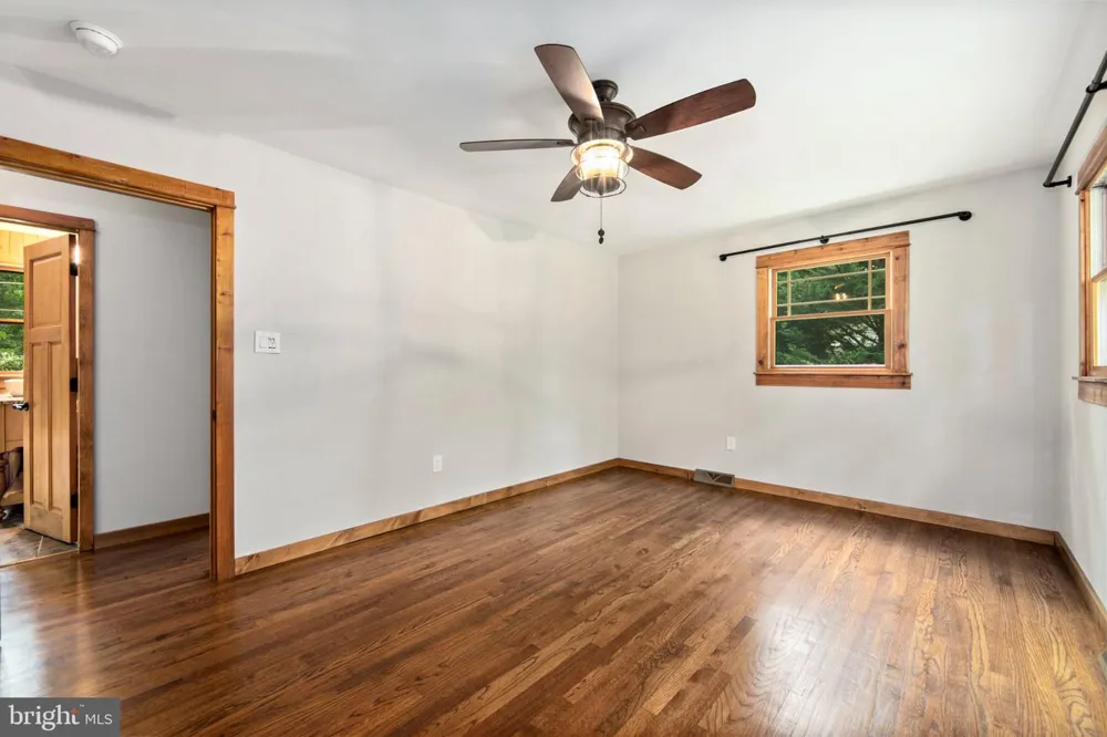 213 RIDGE ROAD Southampton, NJ 08088