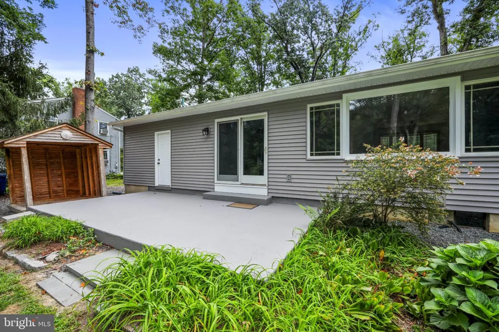 213 RIDGE ROAD Southampton, NJ 08088