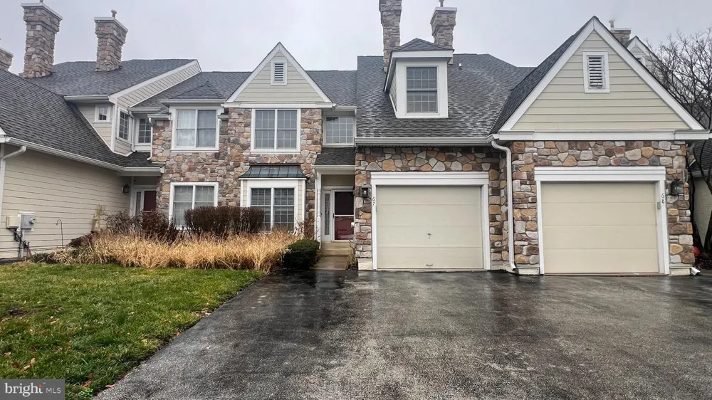 67 HIGHPOINT DRIVE #67 Berwyn, PA 19312