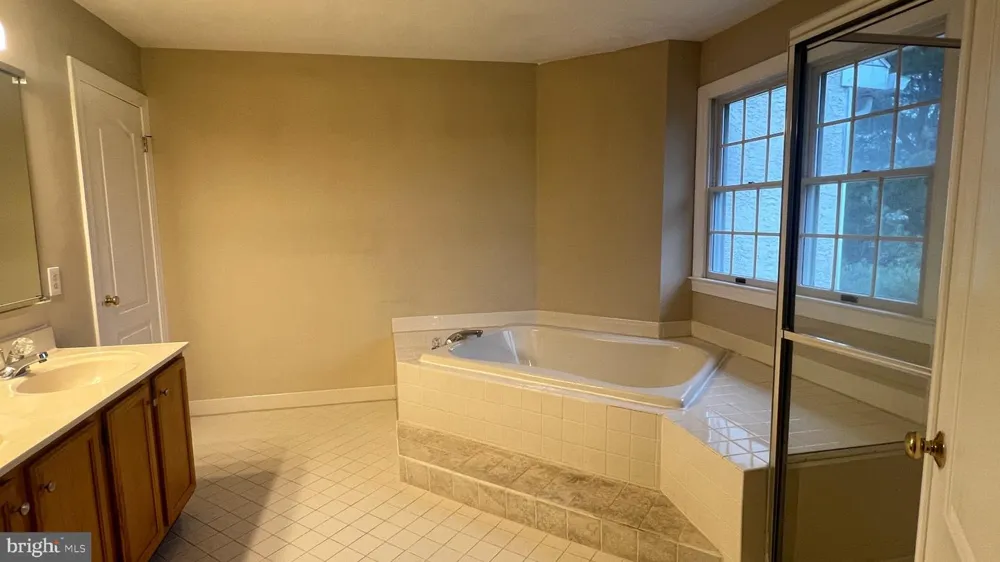 67 HIGHPOINT DRIVE #67 Berwyn, PA 19312