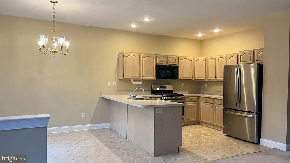67 HIGHPOINT DRIVE #67 Berwyn, PA 19312