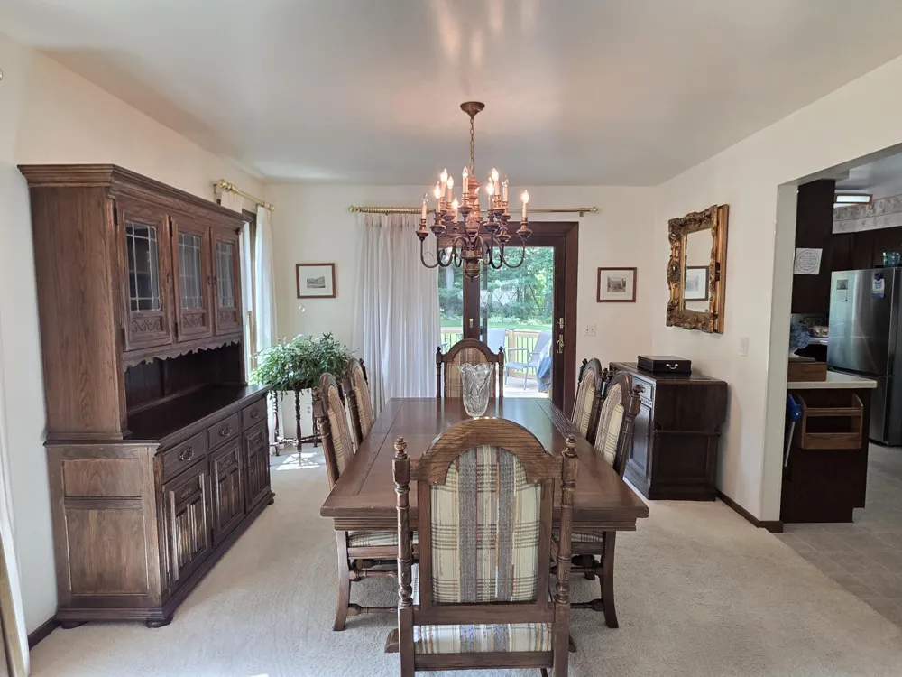 5163 Burning Tree Road Kalamazoo, MI 49009